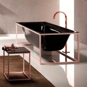 Ванна стальная прямоугольная Bette Lux SHAPE 180х80х45см на каркасе, покрыта эмалью снаружи и изнутри, Glaze Plus, цвет черный/матовый розовый