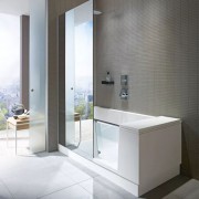 Ванна акриловая прямоугольная Duravit Shower + Bath Bathtub 1700х750хh2105 мм, с входной дверью и душевой шторкой ЗЕРКАЛЬНОЙ, DX - правосторонняя, цвет: белый